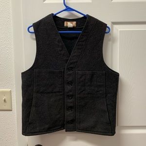 Men’s Filson wool vest